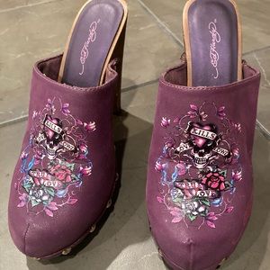 Ed Hardy “Love Kills” purple wooden heel mules - size 6